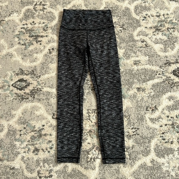 Lululemon Wunder Under Leggings - Picture 1 of 12